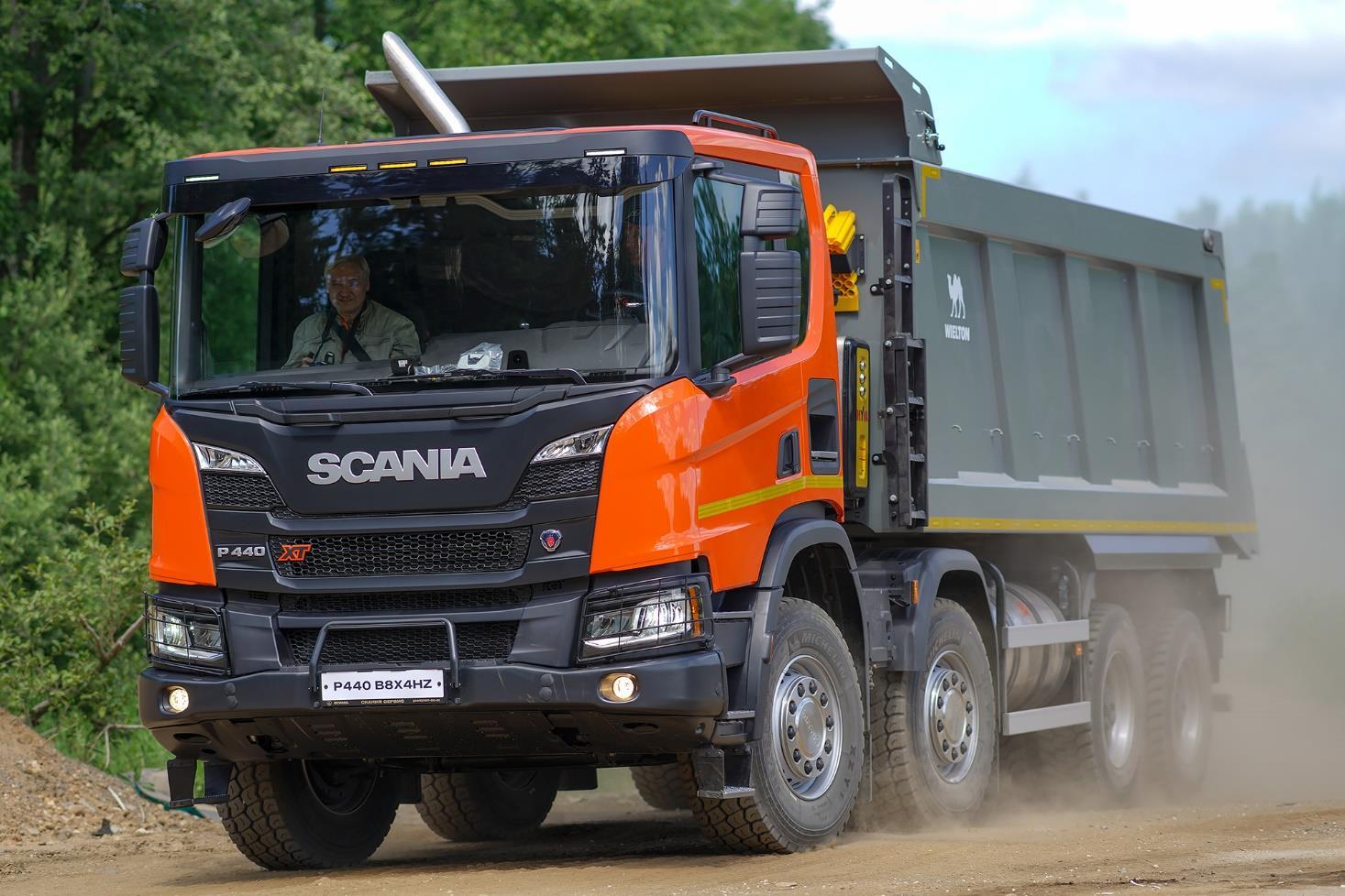 Самосвал SCANIA для доставки нерудных материалов